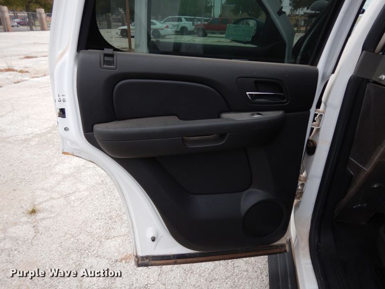 image for item DJ7458 2012 Chevrolet Tahoe Police  SUV