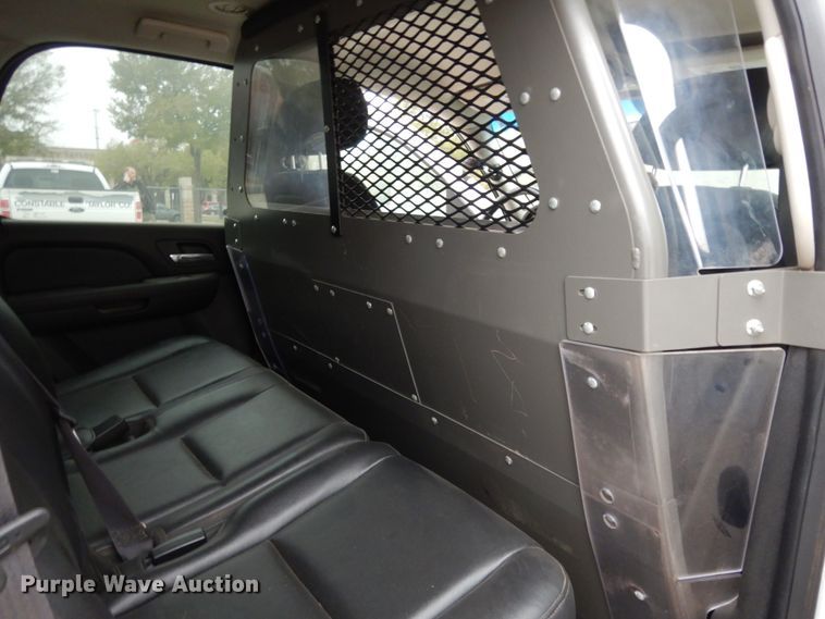 image for item DJ7458 2012 Chevrolet Tahoe Police  SUV