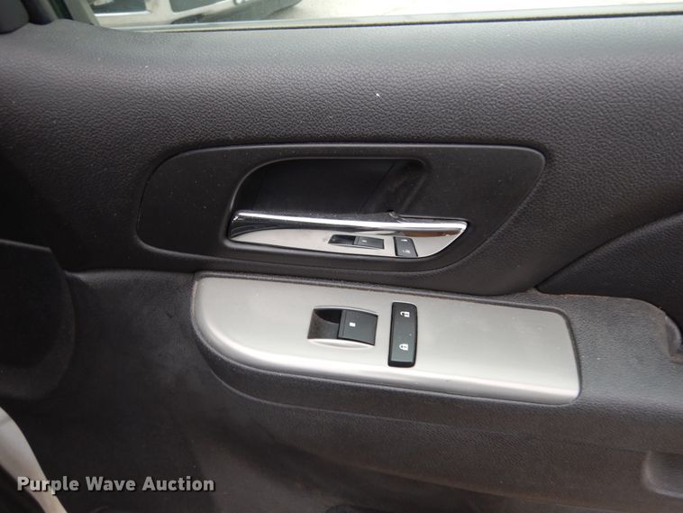 image for item DJ7459 2012 Chevrolet Tahoe Police  SUV