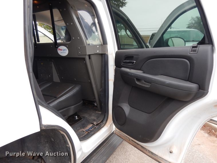 image for item DJ7459 2012 Chevrolet Tahoe Police  SUV