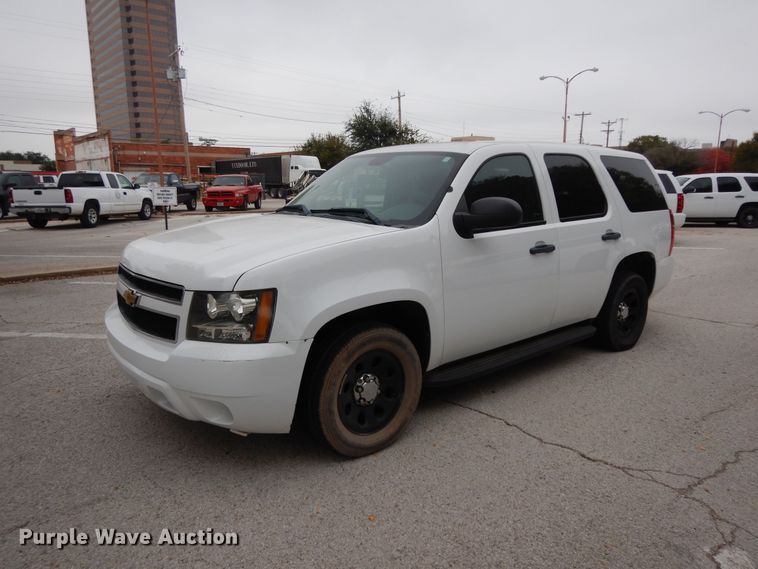 image for item DJ7460 2013 Chevrolet Tahoe Police  SUV