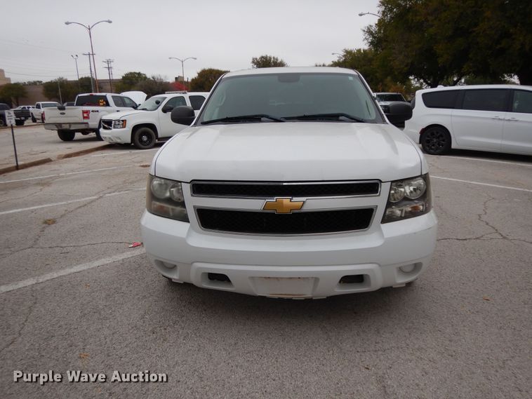 image for item DJ7460 2013 Chevrolet Tahoe Police  SUV