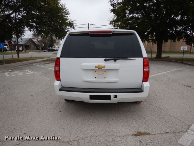 image for item DJ7460 2013 Chevrolet Tahoe Police  SUV