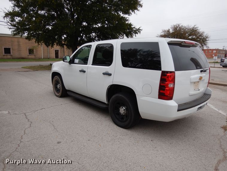 image for item DJ7460 2013 Chevrolet Tahoe Police  SUV