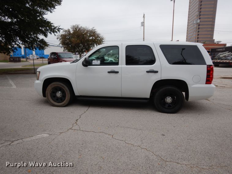 image for item DJ7460 2013 Chevrolet Tahoe Police  SUV