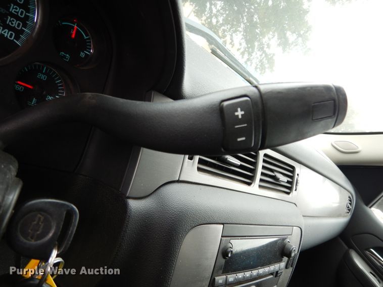 image for item DJ7460 2013 Chevrolet Tahoe Police  SUV