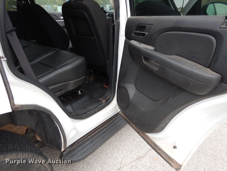 image for item DJ7460 2013 Chevrolet Tahoe Police  SUV