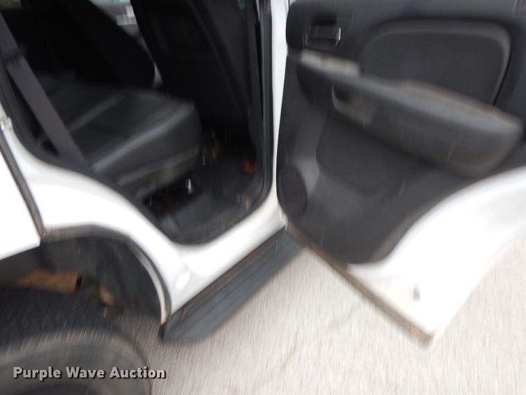 image for item DJ7460 2013 Chevrolet Tahoe Police  SUV