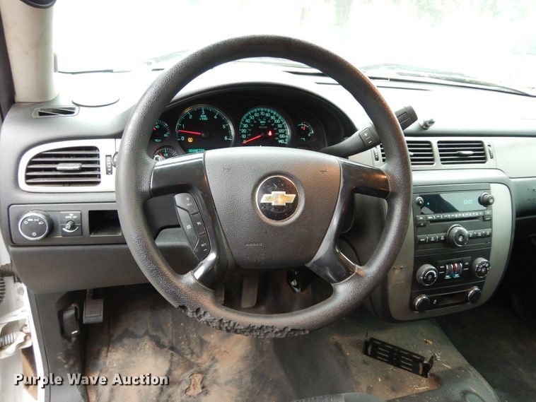 image for item DJ7461 2012 Chevrolet Tahoe Police  SUV