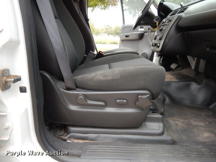 image for item DJ7461 2012 Chevrolet Tahoe Police  SUV