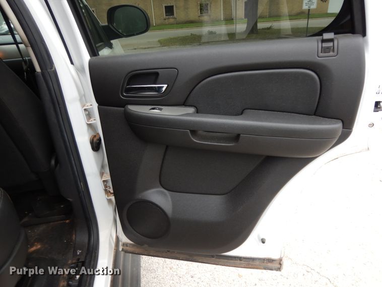 image for item DJ7461 2012 Chevrolet Tahoe Police  SUV