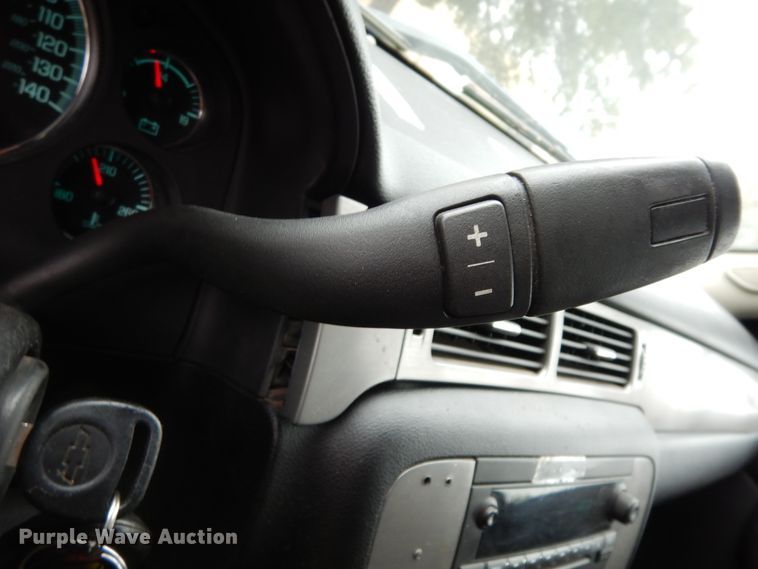 image for item DJ7462 2012 Chevrolet Tahoe Police  SUV