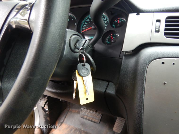 image for item DJ7462 2012 Chevrolet Tahoe Police  SUV