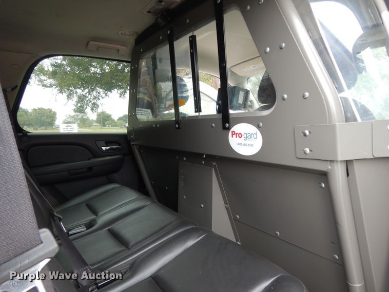 image for item DJ7462 2012 Chevrolet Tahoe Police  SUV