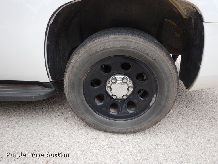 image for item DJ7462 2012 Chevrolet Tahoe Police  SUV