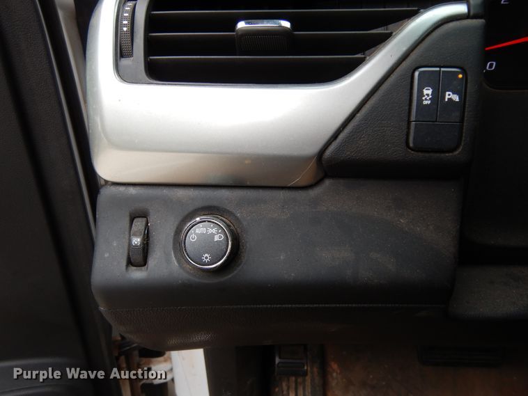 image for item DJ7463 2015 Chevrolet Tahoe Police  SUV