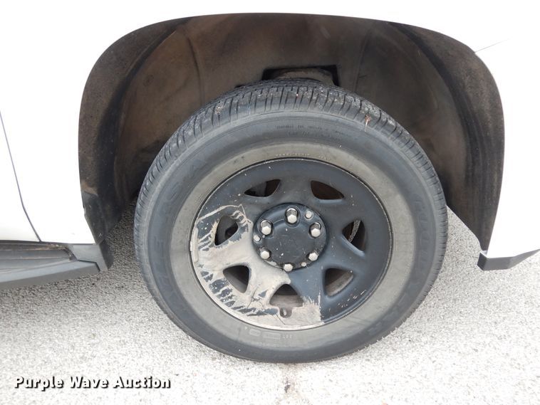 image for item DJ7463 2015 Chevrolet Tahoe Police  SUV