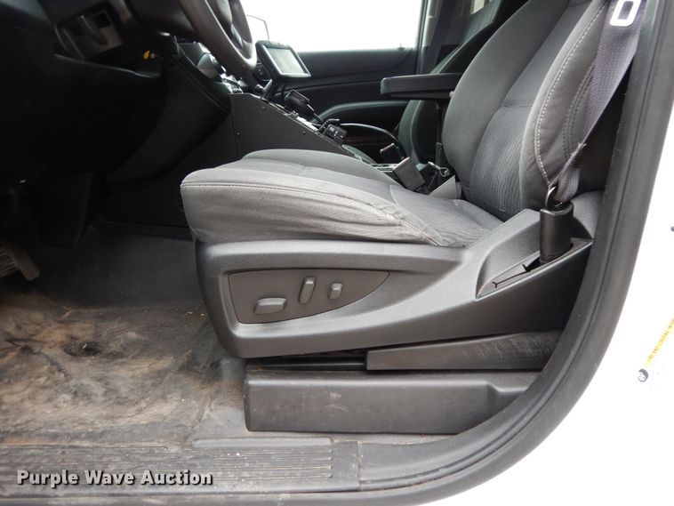 image for item DJ7464 2015 Chevrolet Tahoe Police  SUV