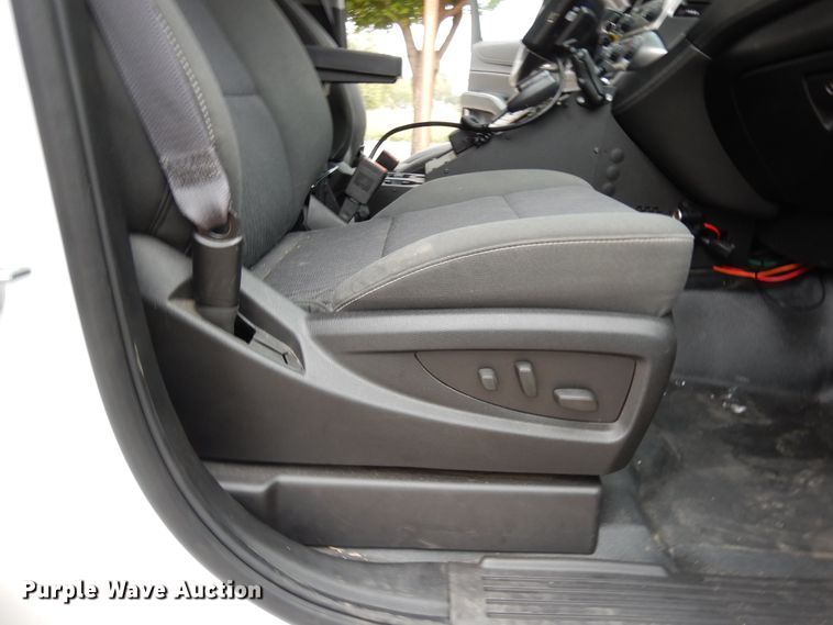 image for item DJ7464 2015 Chevrolet Tahoe Police  SUV