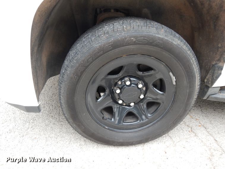 image for item DJ7464 2015 Chevrolet Tahoe Police  SUV