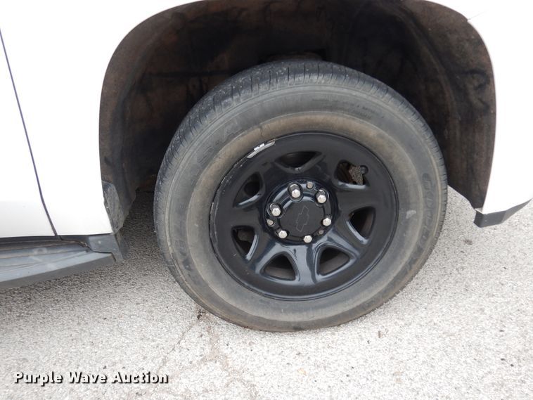 image for item DJ7464 2015 Chevrolet Tahoe Police  SUV