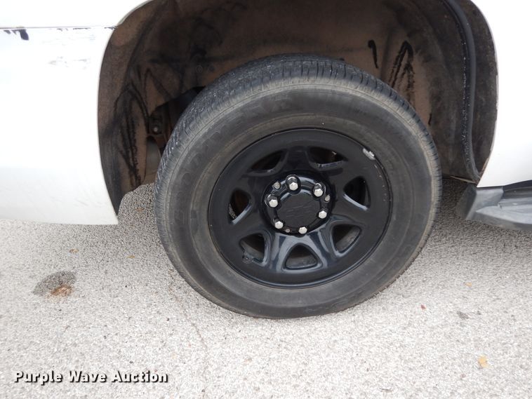 image for item DJ7464 2015 Chevrolet Tahoe Police  SUV