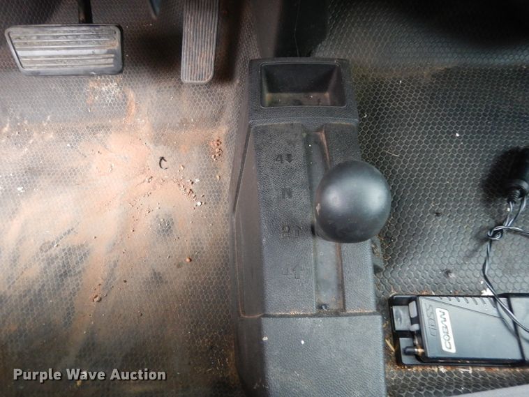 image for item DJ7465 2012 Chevrolet Silverado 1500  Crew Cab pickup truck