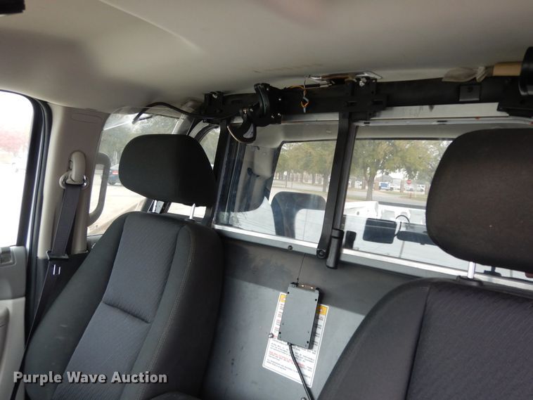 image for item DJ7465 2012 Chevrolet Silverado 1500  Crew Cab pickup truck