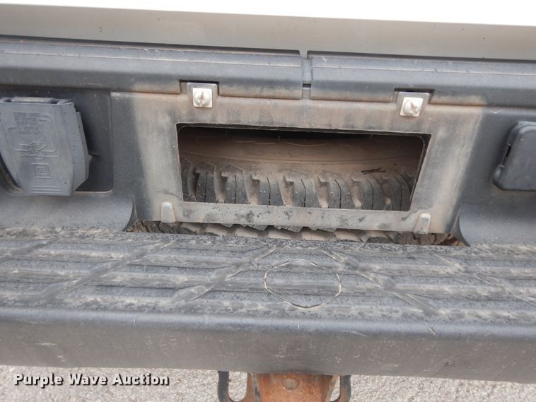 image for item DJ7465 2012 Chevrolet Silverado 1500  Crew Cab pickup truck