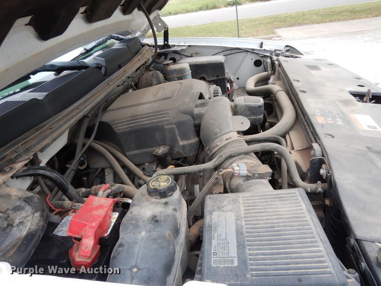 image for item DJ7465 2012 Chevrolet Silverado 1500  Crew Cab pickup truck