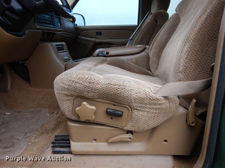 image for item DJ7468 1999 Chevrolet Silverado 1500  Ext. Cab pickup truck