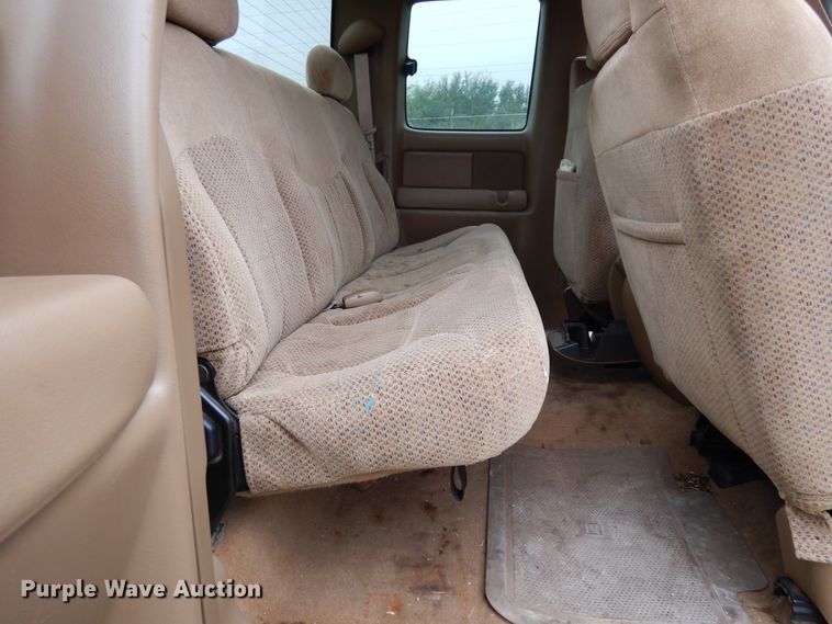 image for item DJ7468 1999 Chevrolet Silverado 1500  Ext. Cab pickup truck