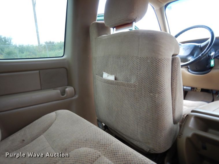 image for item DJ7468 1999 Chevrolet Silverado 1500  Ext. Cab pickup truck