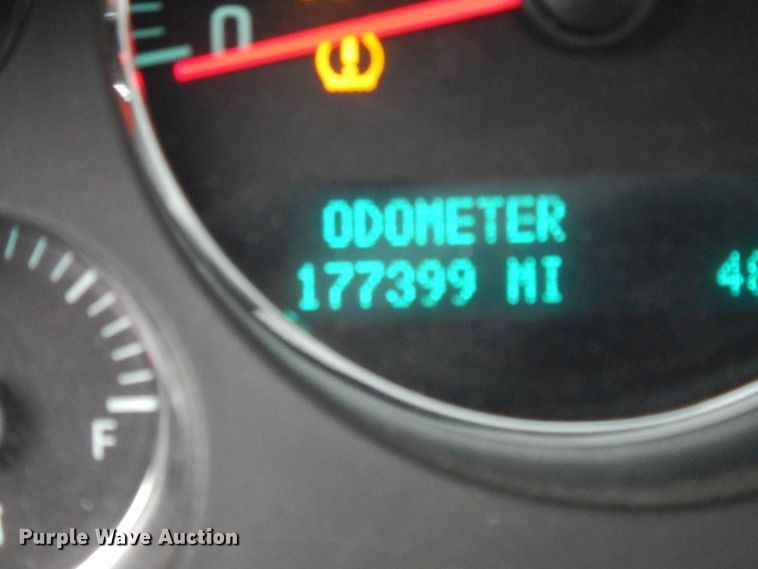 image for item DJ7469 2012 Chevrolet Tahoe Police  SUV