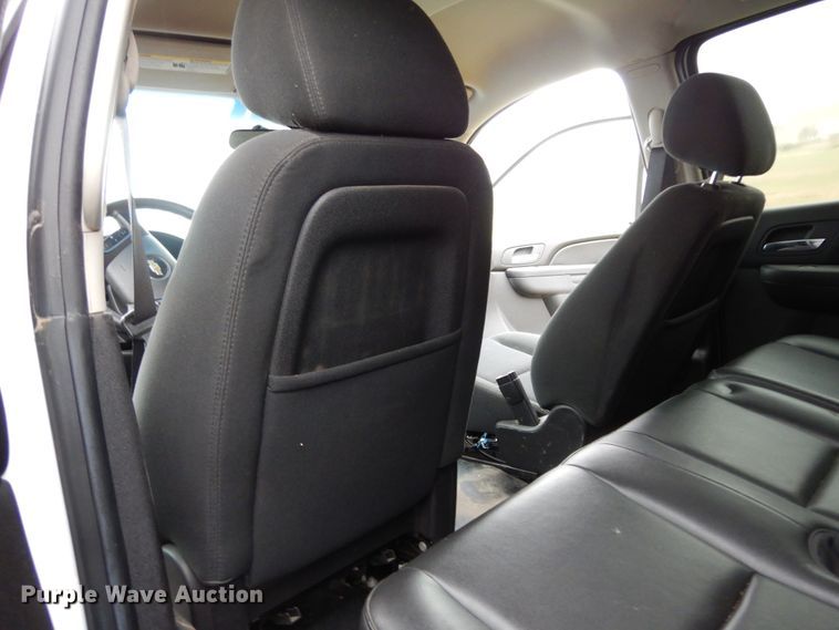 image for item DJ7469 2012 Chevrolet Tahoe Police  SUV