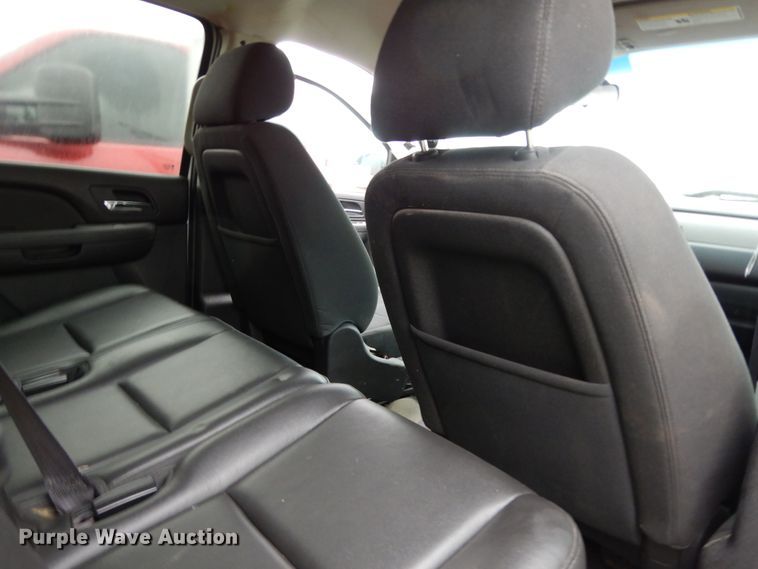 image for item DJ7469 2012 Chevrolet Tahoe Police  SUV