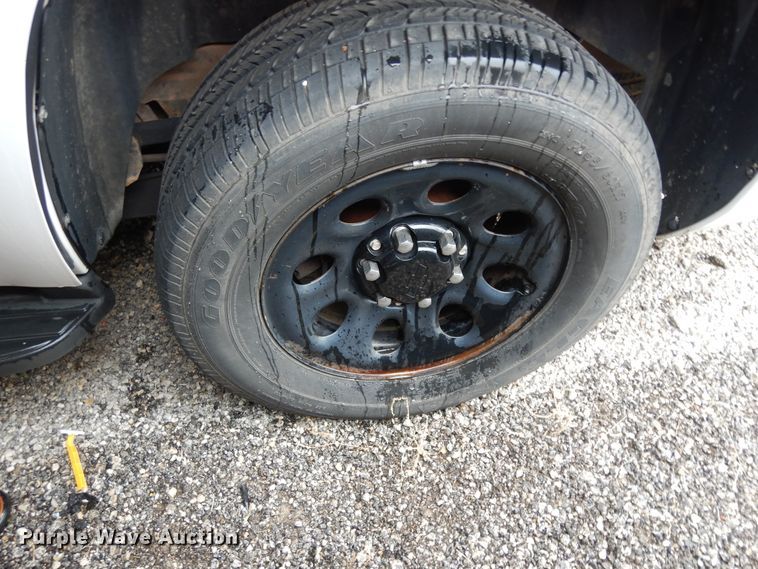 image for item DJ7469 2012 Chevrolet Tahoe Police  SUV