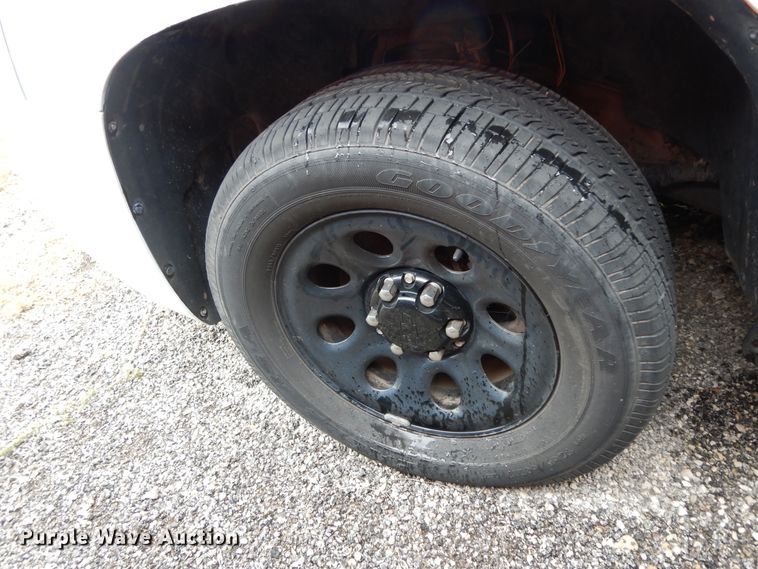 image for item DJ7469 2012 Chevrolet Tahoe Police  SUV