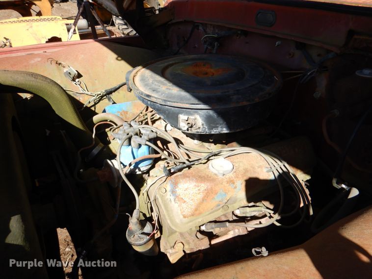 image for item DL0625 1966 Ford CB  oil distributor truck