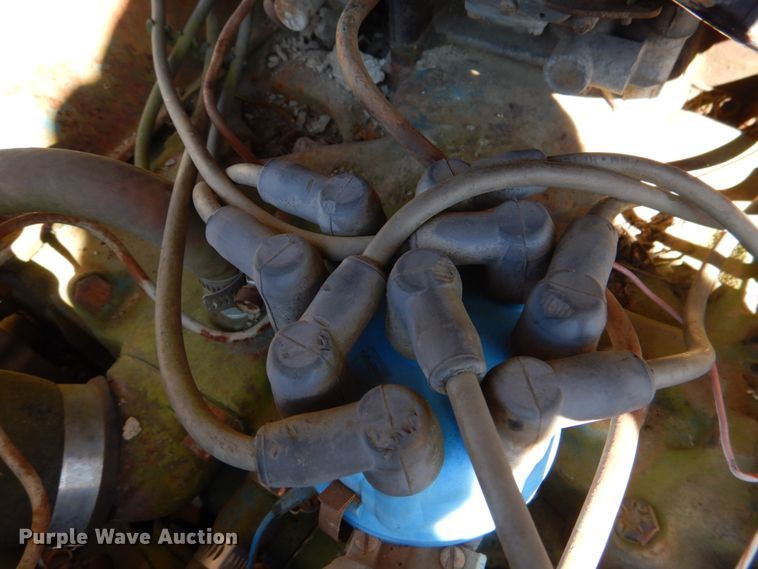 image for item DL0625 1966 Ford CB  oil distributor truck