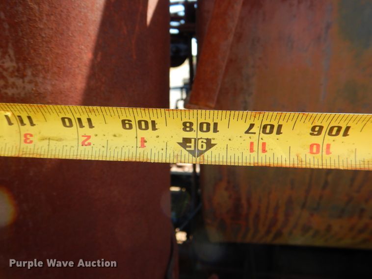 image for item DL0625 1966 Ford CB  oil distributor truck