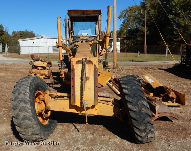 image for item DL0626 John Deere 770B  motor grader
