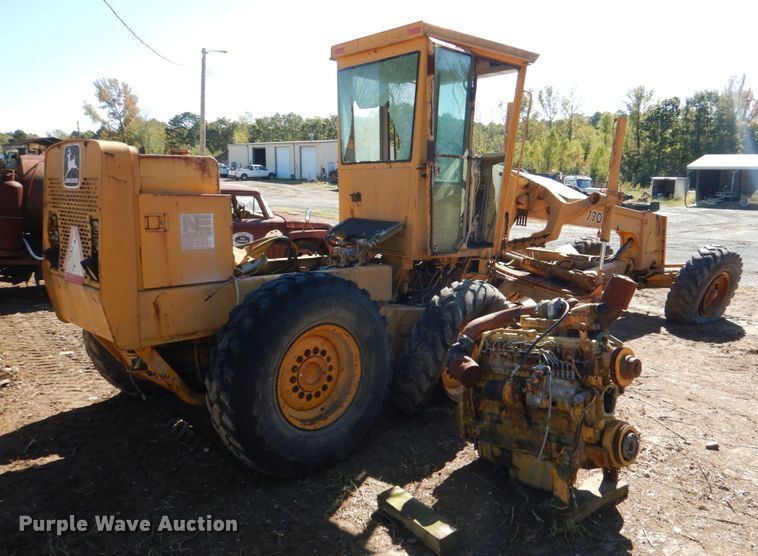 image for item DL0626 John Deere 770B  motor grader