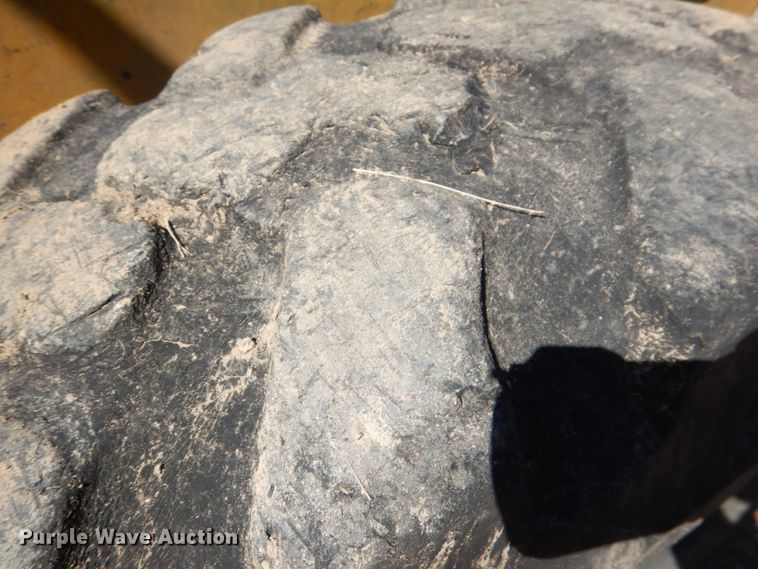 image for item DL0626 John Deere 770B  motor grader