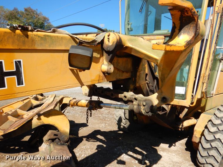 image for item DL0627 1991 John Deere 770BH  motor grader