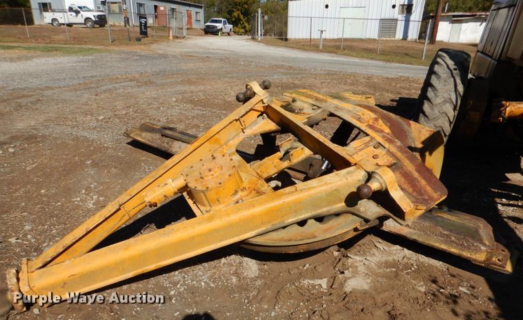 image for item DL0627 1991 John Deere 770BH  motor grader