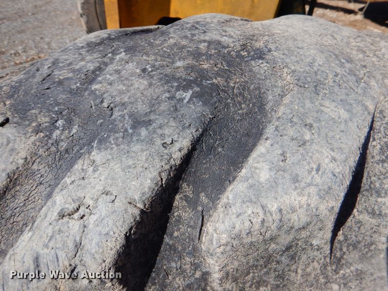 image for item DL0627 1991 John Deere 770BH  motor grader