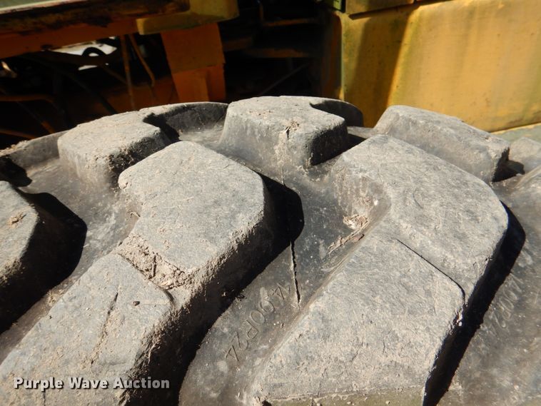 image for item DL0627 1991 John Deere 770BH  motor grader