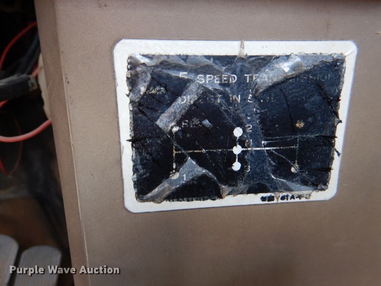 image for item DL0628 1982 Mack Econodyne  semi truck