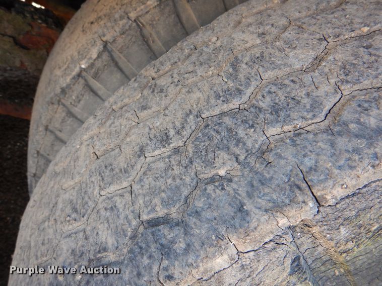 image for item DL0629 1960 Butler MFG  tank trailer